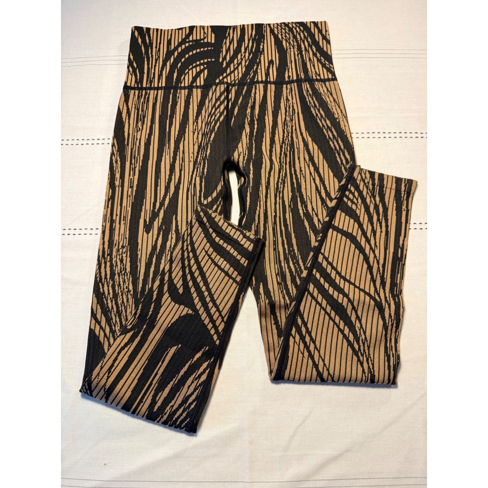 Sage Collective Womens High Waisted Seamless Leggings Tan Black Abstract Print S - Picture 2 of 6